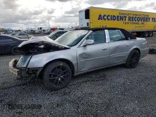 2006 Cadillac DTS 1SC z VIN 1G6KD57Y16U227899, wystawiony jako Copart lot #51848255 z przebiegiem Nie podano mil oraz Szkoda całkowita • Salvage title. Historia ofert i sprzedaży dostępna na DreamBid. Obrazek 1.