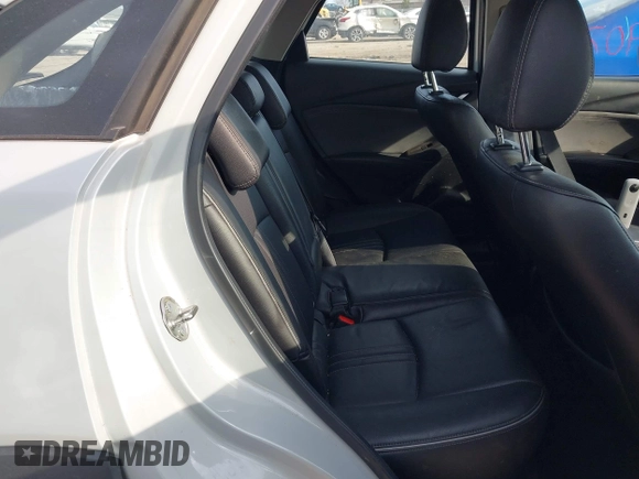 2019 Mazda CX-3 Grand Touring with VIN JM1DKFD74K0450470, listed as a IAAI auction lot 41907856 with 52,625 mi miles. Bid and sale history available at carsss.com. Image 5.