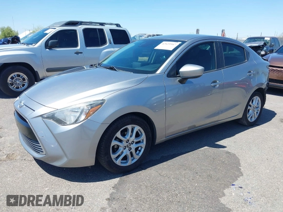 2016 Scion iA z VIN 3MYDLBZV1GY132561, wystawiony jako IAAI lot #42425947 z przebiegiem 94 882 mil mil oraz . Historia ofert i sprzedaży dostępna na DreamBid. Obrazek 19.