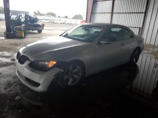 2007 BMW 3 Series 328i with VIN WBAWR335X7P150172, listed as a Copart auction lot 85607964 with 114,878 mi miles and Salvage title. Bid and sale history available at DreamBid. Image 1.