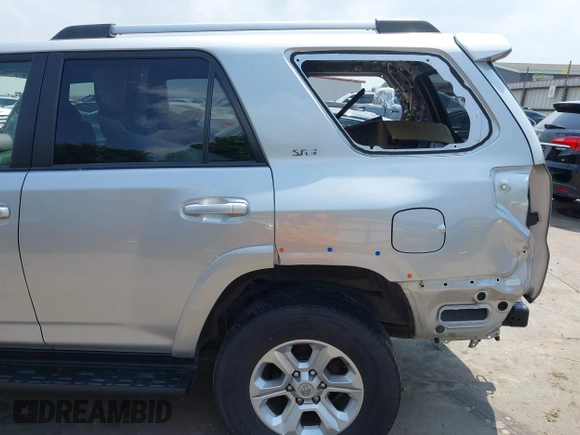 2021 Toyota 4Runner SR5 with VIN JTEMU5JR1M5929960, listed as a IAAI auction lot 41912094 with 90,249 mi miles and . Bid and sale history available at DreamBid. Image 19.