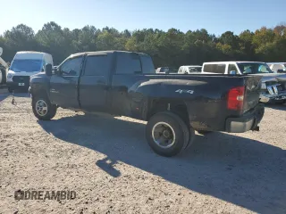 2008 GMC Sierra 3500HD DRW SLE2 z VIN 1GTJK33608F176636, wystawiony jako Copart lot #76945874 z przebiegiem 209 776 mil mil oraz Szkody całkowita. Historia ofert i sprzedaży dostępna na DreamBid. Obrazek 2.
