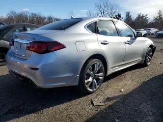 2017 Infiniti M37 with VIN JN1BY1AR4HM770438, listed as a Copart auction lot 87245434 with 91,793 mi miles and Salvage Title. Bid and sale history available at carsss.com. Image 3.