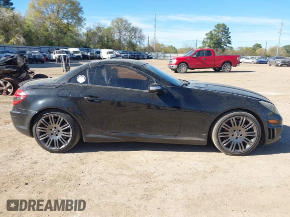 2006 Mercedes-Benz SLK 55 AMG with VIN WDBWK73F06F089585, listed as a IAAI auction lot 41858970 with 160,583 mi miles and . Bid and sale history available at DreamBid. Image 13.