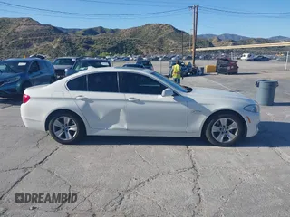 2011 BMW 5 Series 528i with VIN WBAFR1C58BC746630, listed as a IAAI auction lot 41978568 with 178,012 mi miles and . Bid and sale history available at carsss.com. Image 13.