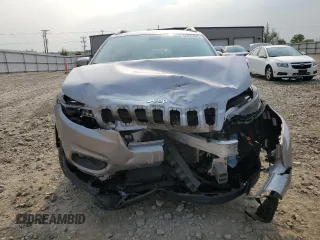 2019 Jeep Cherokee Latitude with VIN 1C4PJMCBXKD274141, listed as a Copart auction lot 58926845 with 166,566 mi miles and Non repairable. Bid and sale history available at DreamBid. Image 5.
