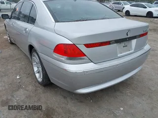 2005 BMW 7 Series 745Li with VIN WBAGN63545DS59047, listed as a IAAI auction lot 41802442 with Not Provided miles and . Bid and sale history available at carsss.com. Image 6.