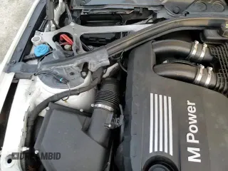 2018 BMW M3 with VIN WBS8M9C53J5J80168, listed as a Copart auction lot 44567905 with 29,212 mi miles and Salvage title. Bid and sale history available at DreamBid. Image 13.