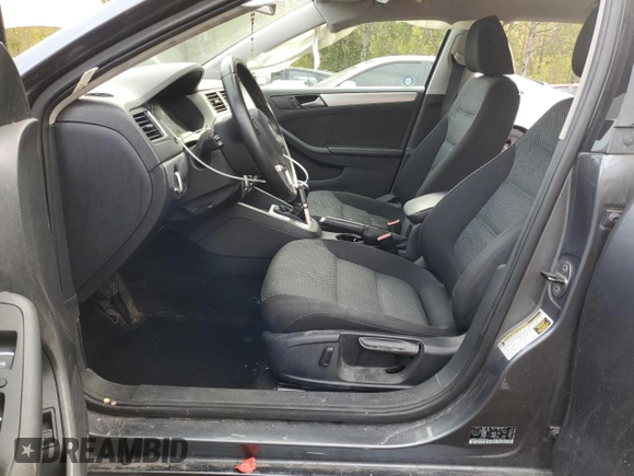 2014 Volkswagen Jetta SE с VIN 3VWD07AJ4EM407614, выставлен на аукционе Copart как лот 74518654 с пробегом 237 759 миль миль и Списание • Salvage title. История ставок и продаж доступна на DreamBid. Изображение 7.