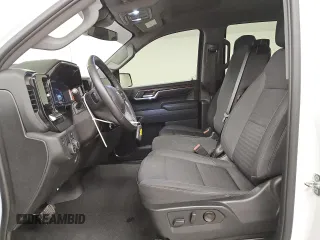 2023 Chevrolet Silverado 1500 LT with VIN 2GCPACED6P1125995, listed as a Copart auction lot 49872515 with 32,843 mi miles and Clean Title. Bid and sale history available at DreamBid. Image 7.