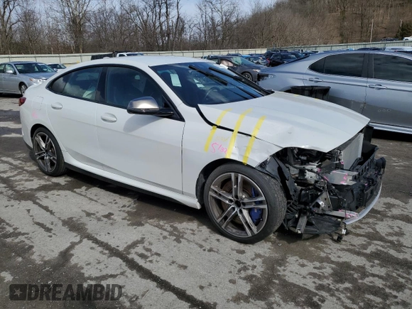 2020 BMW 2 Series M235i xDrive with VIN WBA13AL00L7F42644, listed as a Copart auction lot 47357165 with 32,863 mi miles and Salvage Title. Bid and sale history available at carsss.com. Image 4.