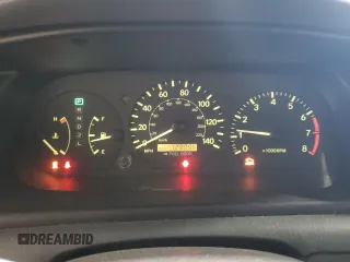 2000 Toyota Camry CE z VIN 4T1BG22K2YU938855, wystawiony jako Copart lot #56047305 z przebiegiem 129 096 mil mil oraz Szkoda całkowita • Salvage title. Historia ofert i sprzedaży dostępna na DreamBid. Obrazek 9.