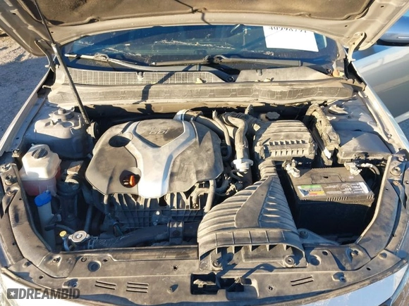 2013 Kia Optima SX w/Limited Pkg with VIN 5XXGR4A63DG124072, listed as a IAAI auction lot 40998791 with 144,696 mi miles. Bid and sale history available at carsss.com. Image 10.