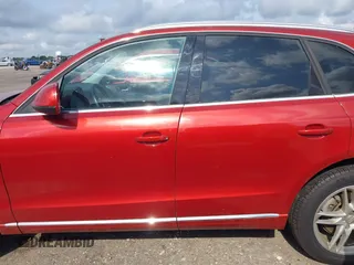 2014 Audi Q5 Premium Plus with VIN WA1CMAFP7EA055438, listed as a IAAI auction lot 41983167 with 157,166 mi miles and . Bid and sale history available at DreamBid. Image 14.