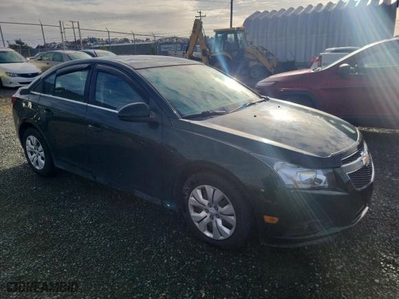 2014 Chevrolet Cruze 1LT with VIN 1G1PC5SB2E7365451, listed as a Copart auction lot 86079844 with 88,125 mi miles and Salvage Title. Bid and sale history available at carsss.com. Image 4.