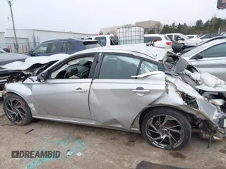 2019 Nissan Altima SR with VIN 1N4BL4CV9KC146676, listed as a IAAI auction lot 41483676 with 99,494 mi miles and . Bid and sale history available at carsss.com. Image 14.
