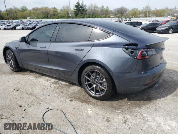 2022 Tesla Model 3 Long Range z VIN 5YJ3E1EB7NF238905, wystawiony jako Copart lot #53362045 z przebiegiem 52 002 mil mil oraz Szkoda całkowita • Salvage title. Historia ofert i sprzedaży dostępna na DreamBid. Obrazek 2.