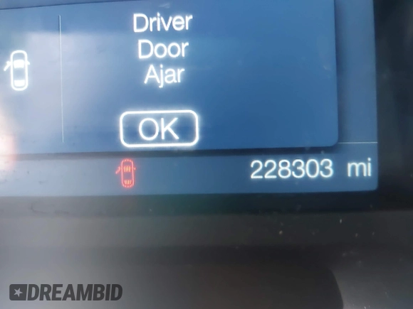 2011 Ford Explorer с VIN 1FMHK7B85BGA29959, выставлен на аукционе IAAI как лот 42418887 с пробегом 228 303 миль миль и . История ставок и продаж доступна на DreamBid. Изображение 16.