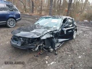 2008 BMW 3 Series 335i with VIN WBAVB77508NJ97001, listed as a IAAI auction lot 41880489 with 181,518 mi miles. Bid and sale history available at carsss.com. Image 2.