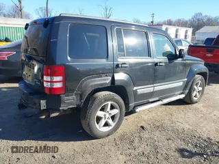 2008 Jeep Liberty Limited with VIN 1J8GN58K58W203695, listed as a IAAI auction lot 41894711 with 155,967 mi miles and . Bid and sale history available at carsss.com. Image 4.