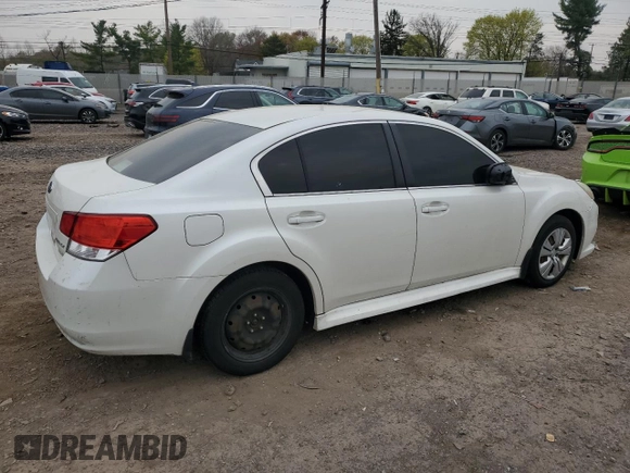 2013 Subaru Legacy 2.5i with VIN 4S3BMBA63D3040525, listed as a Copart auction lot 53311015 with 190,000 mi miles and Clean Title. Bid and sale history available at DreamBid. Image 3.