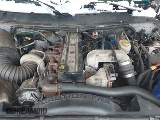 2000 Dodge Ram 2500 with VIN 1B7KC2361YJ127325, listed as a IAAI auction lot 41981547 with 165,410 mi miles. Bid and sale history available at carsss.com. Image 10.
