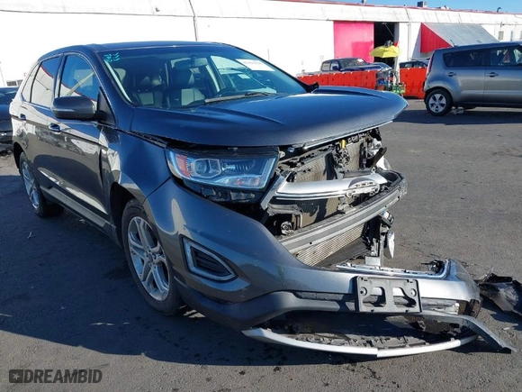 2018 Ford Edge Titanium with VIN 2FMPK4K92JBB67595, listed as a IAAI auction lot 41433020 with 59,316 mi miles. Bid and sale history available at carsss.com. Image 1.