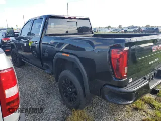 2023 GMC Sierra 3500HD Denali z VIN 1GT49WEY9PF135123, wystawiony jako Copart lot #74175484 z przebiegiem Nie podano mil oraz Nie do naprawy • Non repairable. Historia ofert i sprzedaży dostępna na DreamBid. Obrazek 2.
