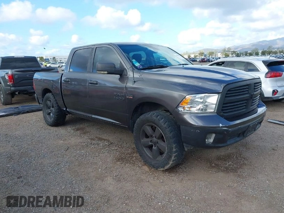 2016 Ram 1500 Big Horn z VIN 1C6RR7LT9GS409860, wystawiony jako IAAI lot #41948473 z przebiegiem 102 465 mil mil oraz . Historia ofert i sprzedaży dostępna na DreamBid. Obrazek 1.