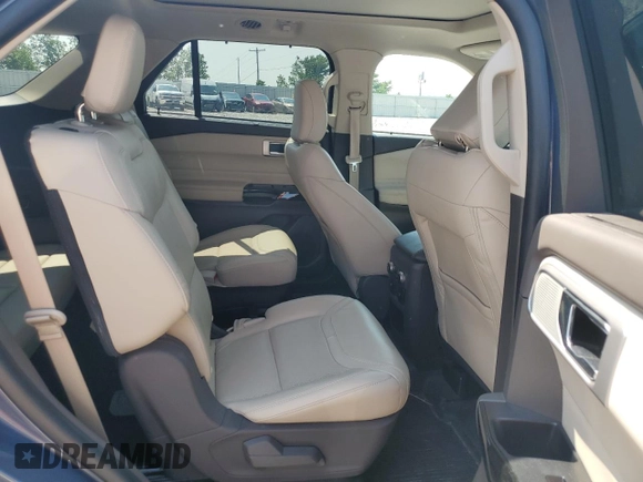 2021 Ford Explorer Platinum z VIN 1FM5K8HC2MGC36798, wystawiony jako Copart lot #60119585 z przebiegiem 70 174 mil mil oraz Szkoda całkowita • Salvage title. Historia ofert i sprzedaży dostępna na DreamBid. Obrazek 11.