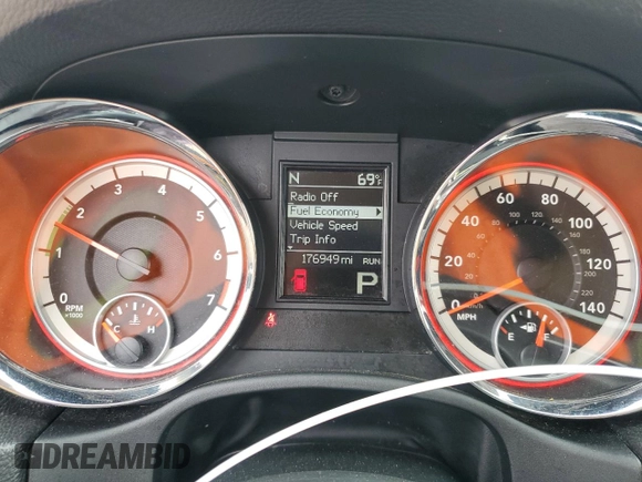 2013 Dodge Durango SXT with VIN 1C4RDHAG4DC692743, listed as a Copart auction lot 56651175 with 176,949 mi miles and Clean title. Bid and sale history available at DreamBid. Image 9.