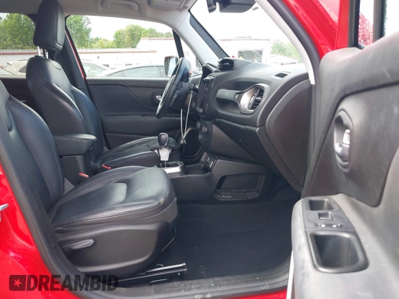 2018 Jeep Renegade Limited with VIN ZACCJADBXJPH12121, listed as a IAAI auction lot 42003114 with 53,126 mi miles and . Bid and sale history available at DreamBid. Image 5.