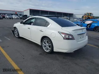2012 Nissan Maxima 3.5 S with VIN 1N4AA5AP3CC826411, listed as a IAAI auction lot 40269934 with 209,482 mi miles. Bid and sale history available at carsss.com. Image 3.