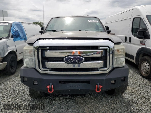 2012 Ford F-350 XL z VIN 1FT8W3BT0CEB53642, wystawiony jako Copart lot #52961455 z przebiegiem 292 093 mil mil oraz Czysty tytuł • Clean title. Historia ofert i sprzedaży dostępna na DreamBid. Obrazek 5.