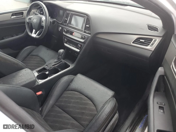 2019 Hyundai Sonata Sport with VIN 5NPE34AFXKH766377, listed as a Copart auction lot 87770565 with 0 mi miles and Non Repairable. Bid and sale history available at carsss.com. Image 8.