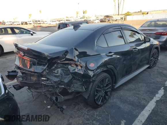 2022 Subaru WRX Premium with VIN JF1VBAH60N8009231, listed as a Copart auction lot 70286254 with 32,035 mi miles and Salvage Title. Bid and sale history available at carsss.com. Image 3.
