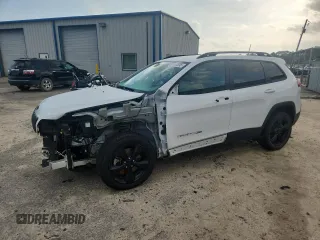2021 Jeep Cherokee Latitude Plus z VIN 1C4PJLLB4MD116228, wystawiony jako Copart lot #61157595 z przebiegiem 55 244 mil mil oraz Szkoda całkowita • Salvage title. Historia ofert i sprzedaży dostępna na DreamBid. Obrazek 1.