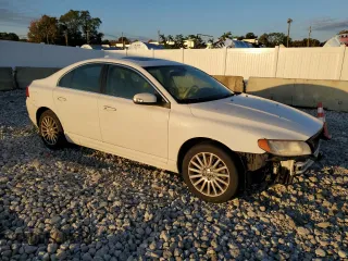 2008 Volvo S80 3.2L with VIN YV1AS982681070529, listed as a Copart auction lot 76939894 with 233,215 mi miles and Salvage Title. Bid and sale history available at carsss.com. Image 4.