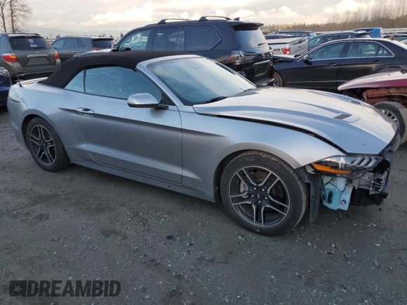 2021 Ford Mustang EcoBoost with VIN 1FATP8UHXM5121804, listed as a Copart auction lot 38404153 with 44,025 mi miles. Bid and sale history available at carsss.com. Image 4.