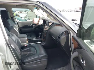 2014 Infiniti QX80 z VIN JN8AZ2NE0E9063701, wystawiony jako IAAI lot #41891388 z przebiegiem 178 249 mil mil oraz . Historia ofert i sprzedaży dostępna na DreamBid. Obrazek 5.