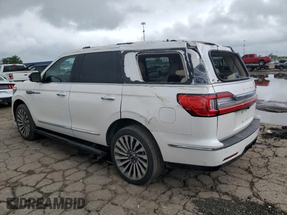 2019 Lincoln Navigator Reserve with VIN 5LMJJ2LT1KEL25094, listed as a Copart auction lot 58539865 with 63,167 mi miles and Salvage title. Bid and sale history available at DreamBid. Image 2.
