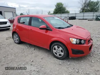 2015 Chevrolet Sonic LS with VIN 1G1JB6SH2F4156670, listed as a Copart auction lot 61572825 with 111,373 mi miles and Clean title. Bid and sale history available at DreamBid. Image 4.