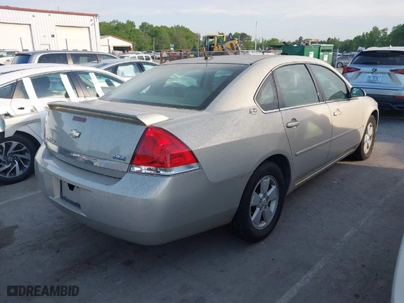2008 Chevrolet Impala LT with VIN 2G1WT58KX89251249, listed as a IAAI auction lot 42032934 with 171,580 mi miles. Bid and sale history available at carsss.com. Image 4.