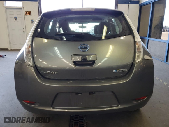 2015 Nissan LEAF S с VIN 1N4AZ0CP9FC333474, выставлен на аукционе Copart как лот 53708985 с пробегом Не указан миль и Списание • Salvage title. История ставок и продаж доступна на DreamBid. Изображение 6.