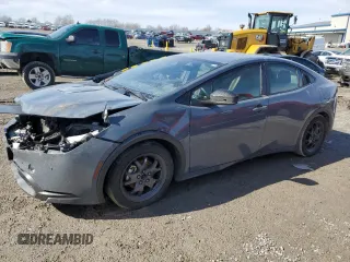 2023 Toyota Prius LE z VIN JTDACAAU0P3005288, wystawiony jako Copart lot #46508295 z przebiegiem 264 mil mil oraz Szkoda całkowita • Salvage title. Historia ofert i sprzedaży dostępna na DreamBid. Obrazek 1.