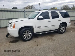 2009 GMC Yukon Denali с VIN 1GKFC03269J100307, выставлен на аукционе Copart как лот 50471125 с пробегом 208 948 миль миль и Списание • Salvage title. История ставок и продаж доступна на DreamBid. Изображение 1.