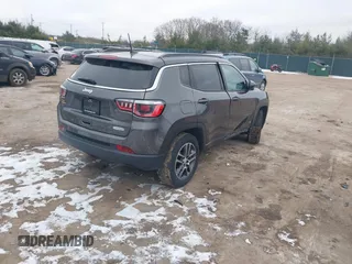 2017 Jeep Compass Latitude with VIN 3C4NJCBB9HT682278, listed as a IAAI auction lot 41240909 with 133,766 mi miles and . Bid and sale history available at DreamBid. Image 4.