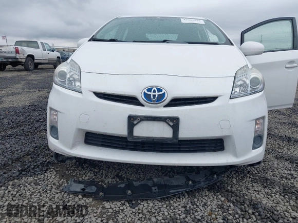 2011 Toyota Prius I with VIN JTDKN3DU8B5371440, listed as a IAAI auction lot 42097626 with 169,609 mi miles. Bid and sale history available at carsss.com. Image 6.