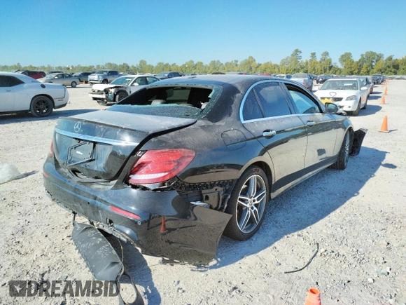2018 Mercedes-Benz E-Class E 300 with VIN WDDZF4JB0JA381136, listed as a Copart auction lot 61482482 with 46,512 mi miles. Bid and sale history available at carsss.com. Image 4.