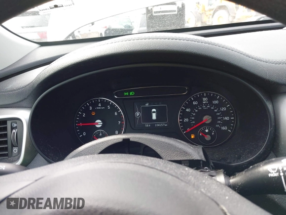2017 Kia Sorento LX with VIN 5XYPG4A3XHG297598, listed as a IAAI auction lot 42029607 with 104,157 mi miles. Bid and sale history available at carsss.com. Image 7.